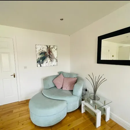 Town Centre Duplex Apartment